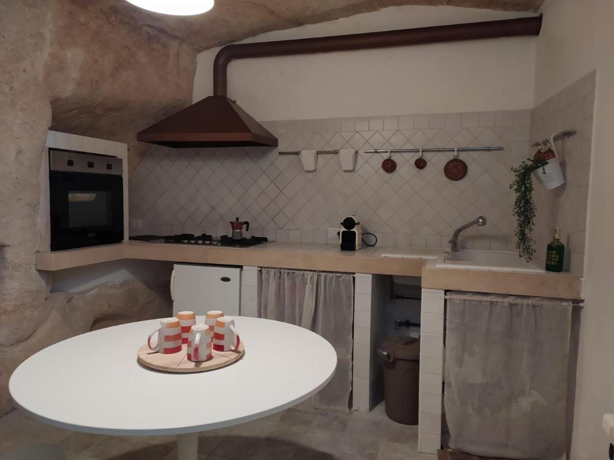 Palazzo Lombardi Cave & Suite Matera Zimmer foto
