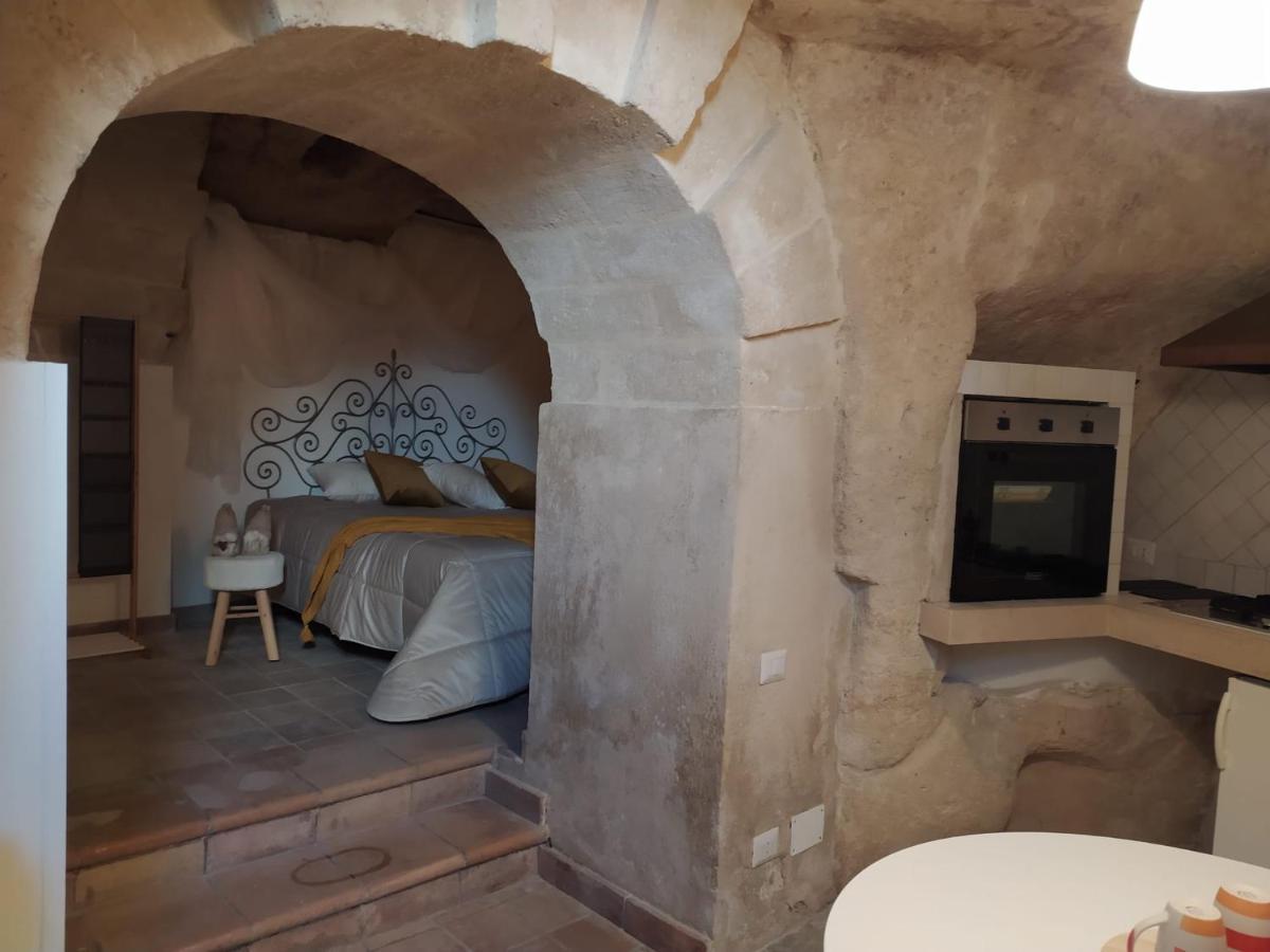 Palazzo Lombardi Cave & Suite Matera Zimmer foto